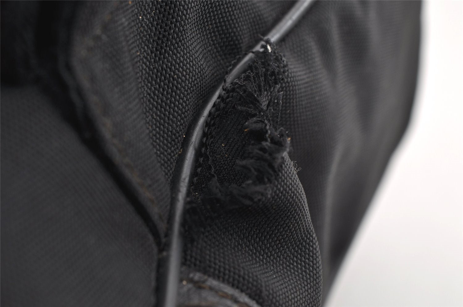 Authentic GUCCI Shoulder Cross Body Bag Nylon Leather 145863 Black 9024I