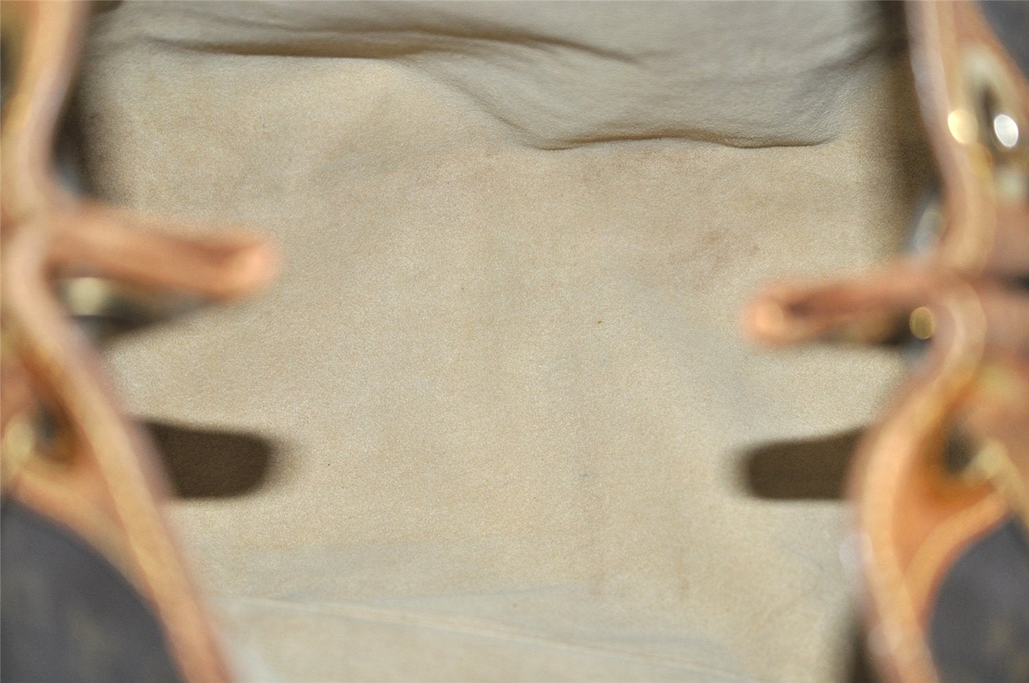 Authentic Louis Vuitton Monogram Galliera PM Shoulder Bag M56382 LV 9030I