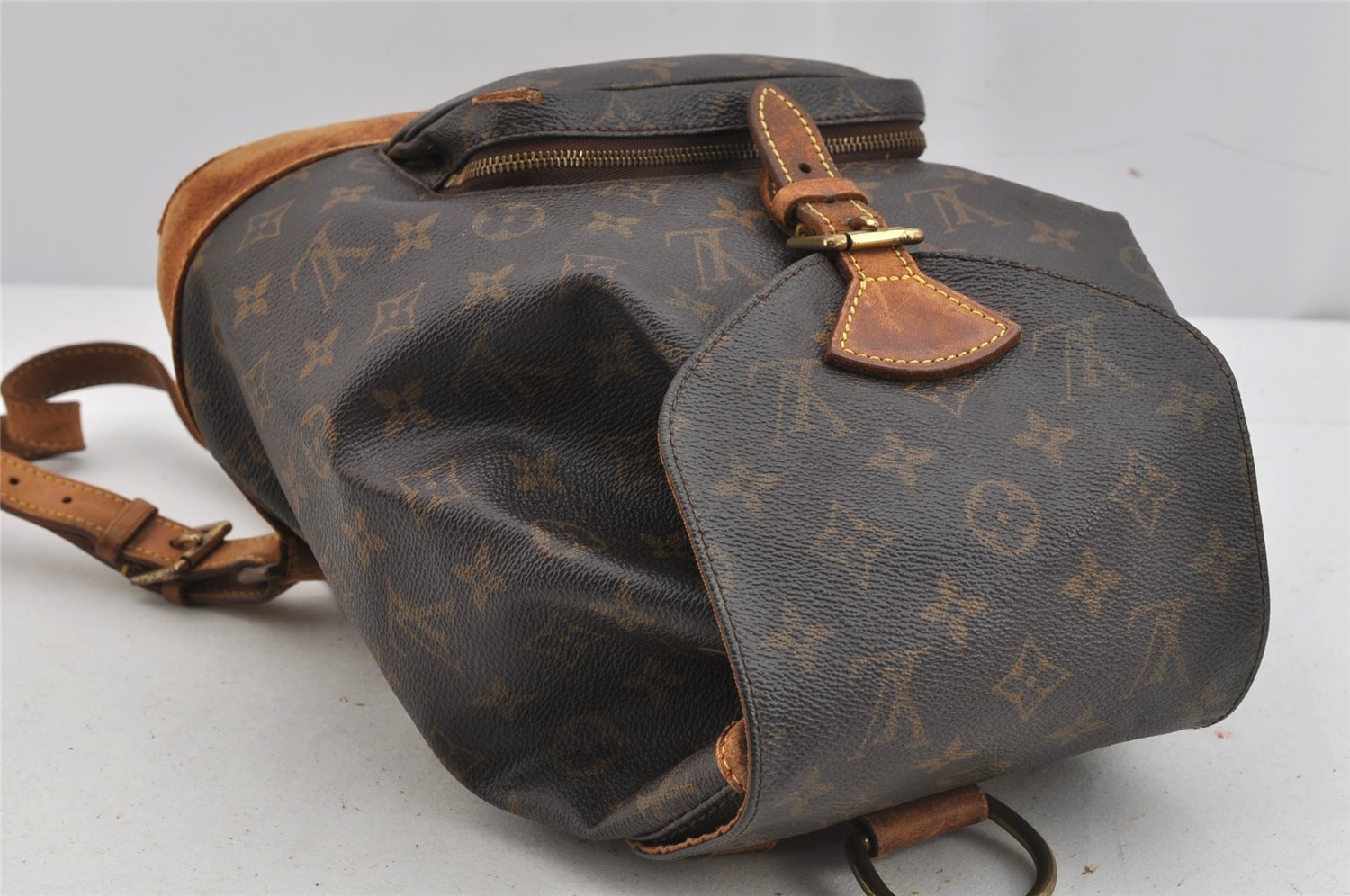 Authentic Louis Vuitton Monogram Montsouris MM Backpack M51136 LV 9031J