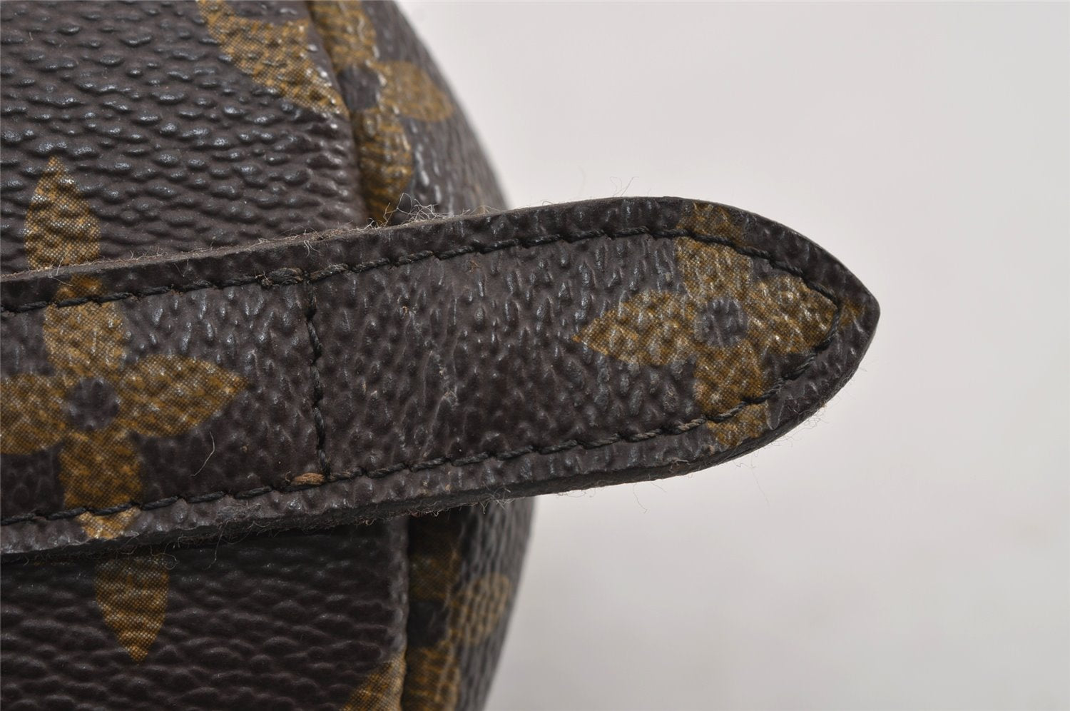 Auth Louis Vuitton Monogram Trousse Demi Ronde 23 Pouch M47520 Junk 9032J