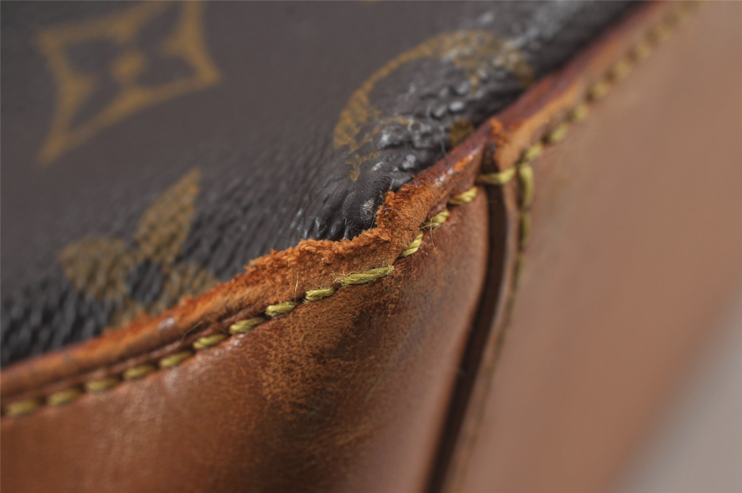 Authentic Louis Vuitton Monogram Cabas Mezzo Shoulder Tote Bag M51151 Junk 9034J