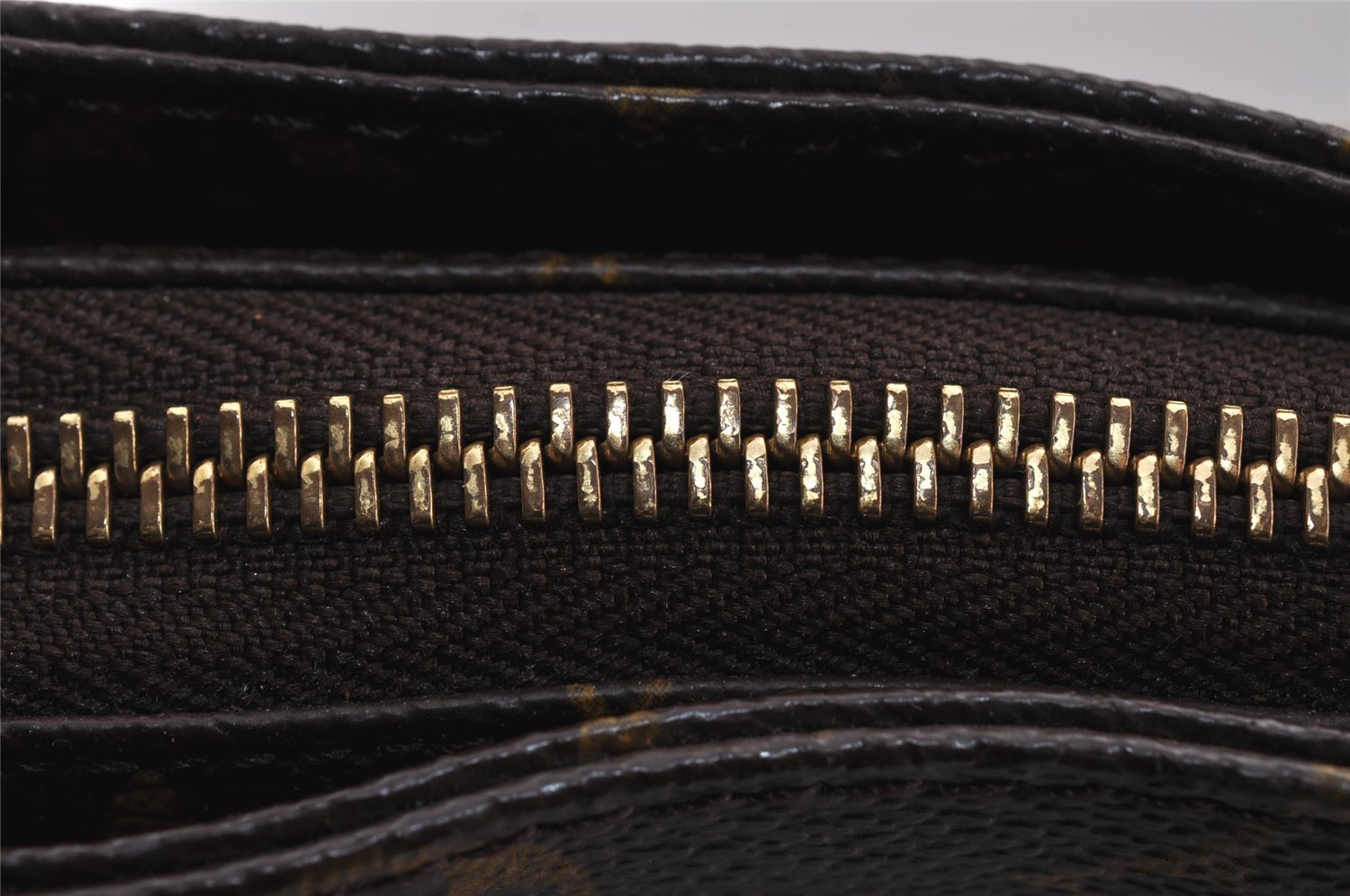 Authentic Louis Vuitton Monogram Cabas Mezzo Shoulder Tote Bag M51151 Junk 9034J