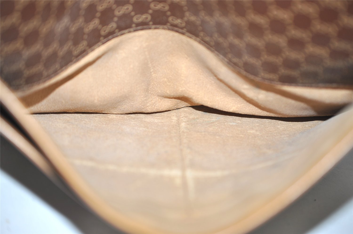 Authentic GUCCI Micro GG PVC Leather Shoulder Cross Bag Brown Junk 9035I