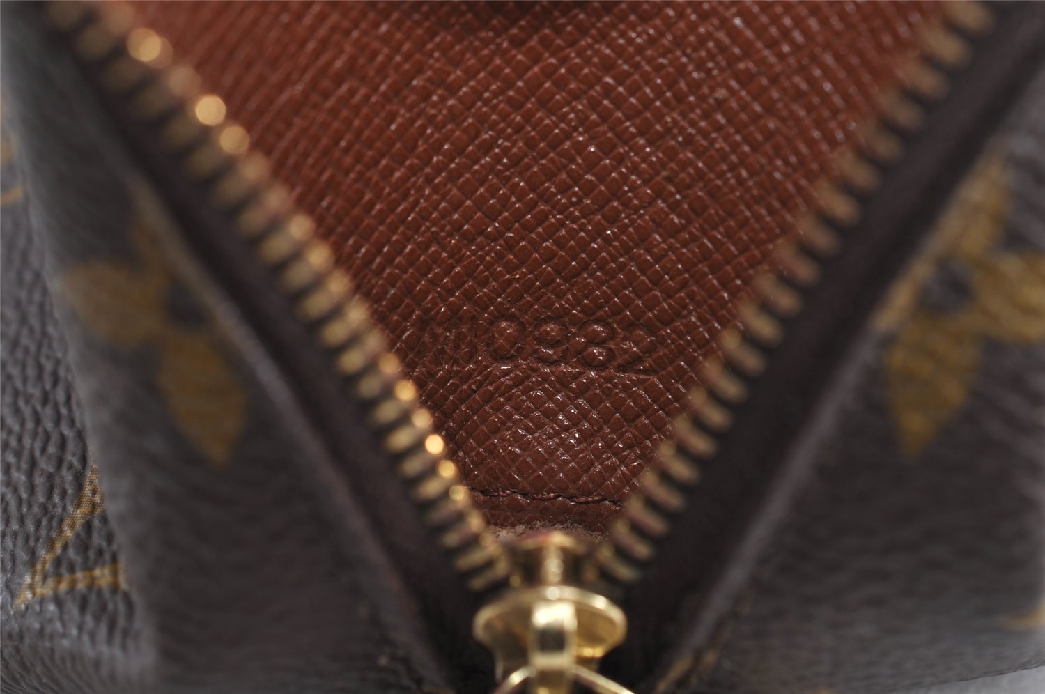 Auth Louis Vuitton Monogram Trousse Demi Ronde 23 Pouch M47520 Junk 9038J