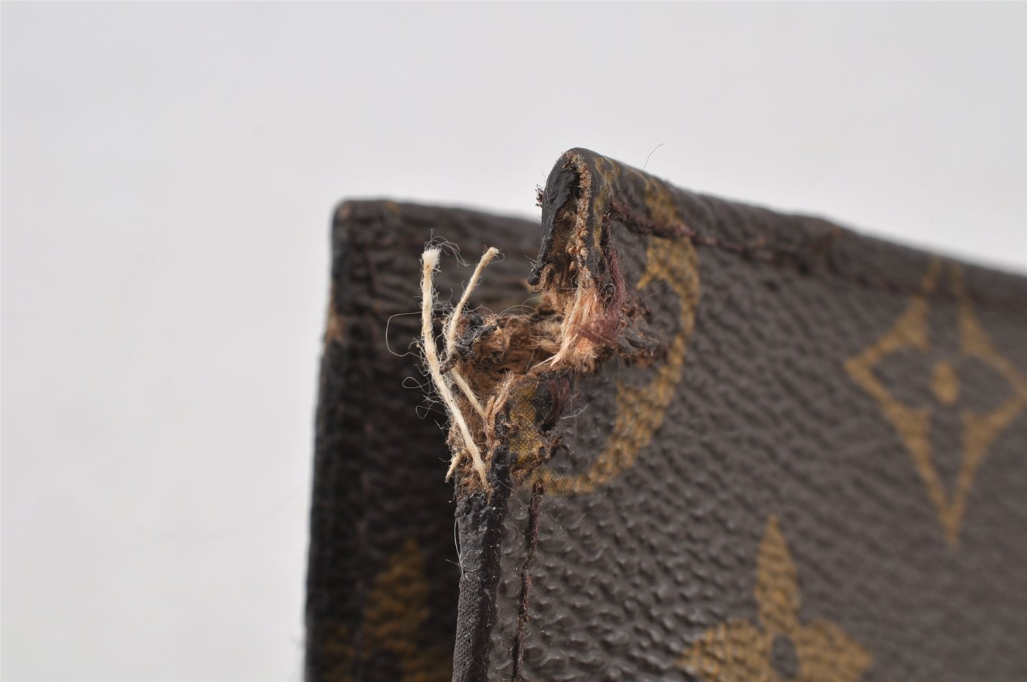 Authentic Louis Vuitton Monogram Pouch For Bucket PM LV Junk 9039I