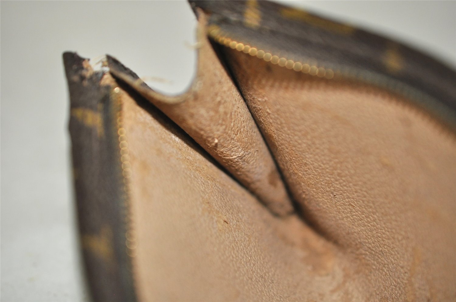 Authentic Louis Vuitton Monogram Pouch For Bucket PM LV Junk 9039I