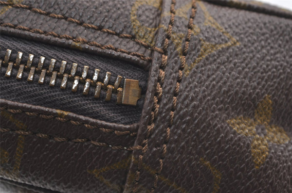 Auth Louis Vuitton Monogram Trousse Toilette 23 Clutch Hand Bag Old Model 9043J