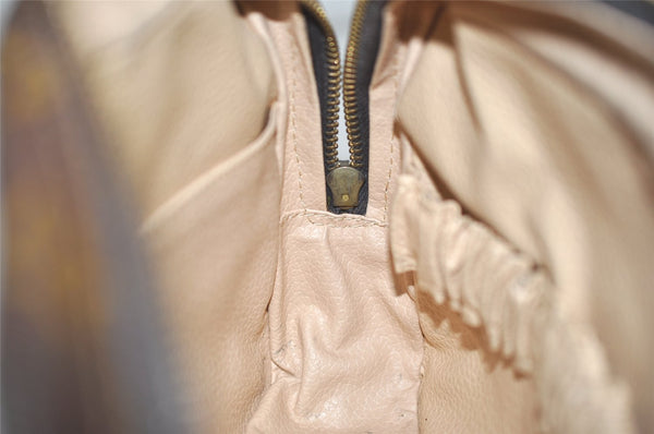 Auth Louis Vuitton Monogram Trousse Toilette 23 Clutch Hand Bag Old Model 9043J