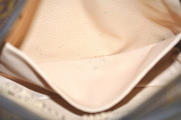 Auth Louis Vuitton Monogram Trousse Toilette 23 Clutch Hand Bag Old Model 9043J