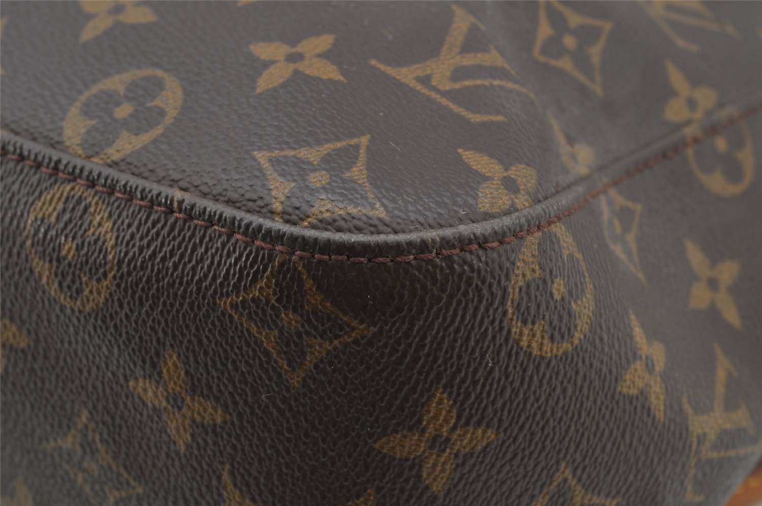 Authentic Louis Vuitton Monogram Looping GM Shoulder Bag M51145 LV Junk 9044I