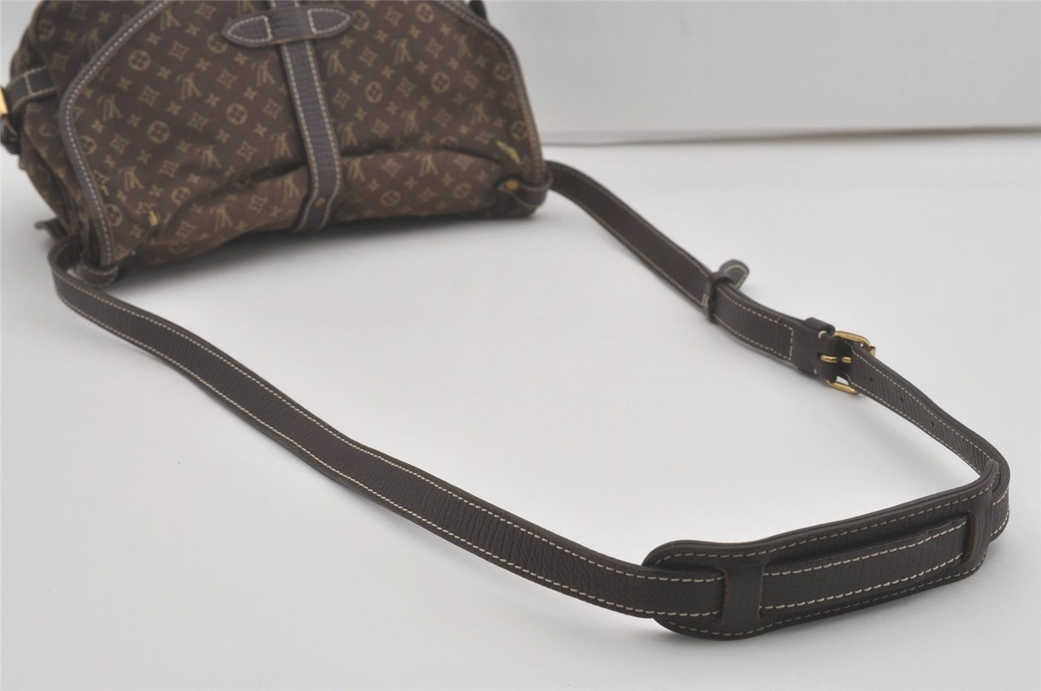 Auth Louis Vuitton Monogram Mini Lin Saumur 30 Shoulder Bag M95227 Brown 9045I