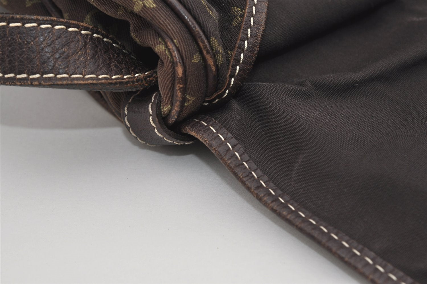 Auth Louis Vuitton Monogram Mini Lin Saumur 30 Shoulder Bag M95227 Brown 9045I