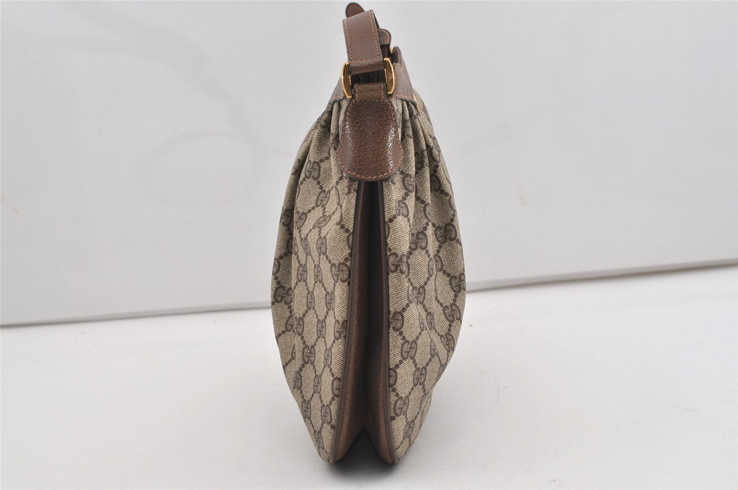 Authentic GUCCI Shoulder Cross Body Bag Purse GG PVC Leather Brown 9052I