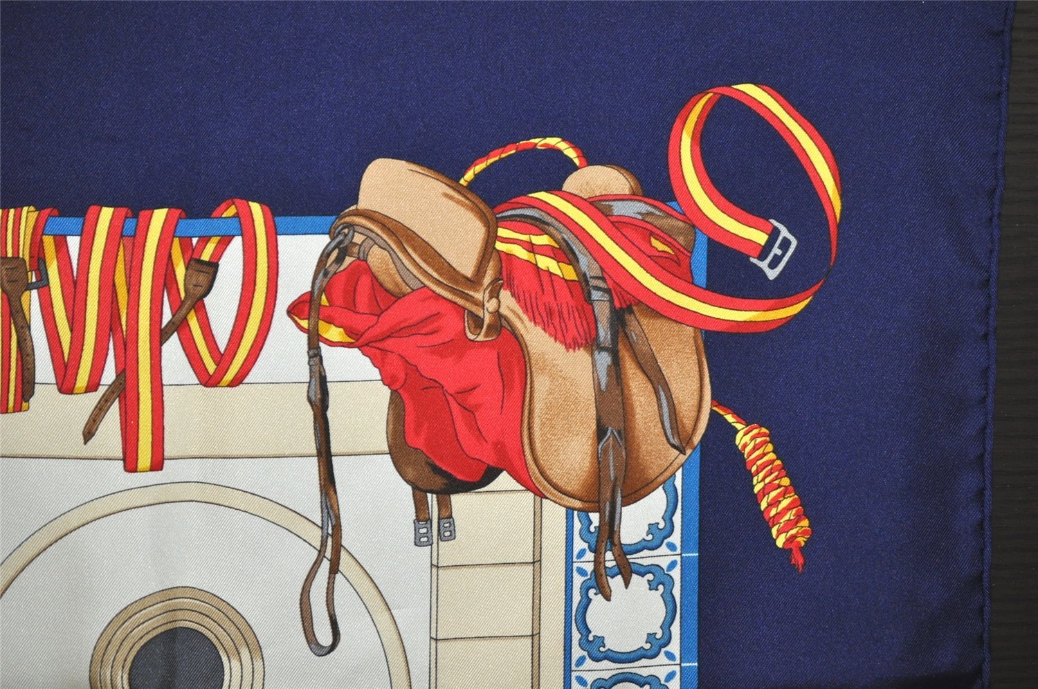 Authentic HERMES Carre 90 Scarf 