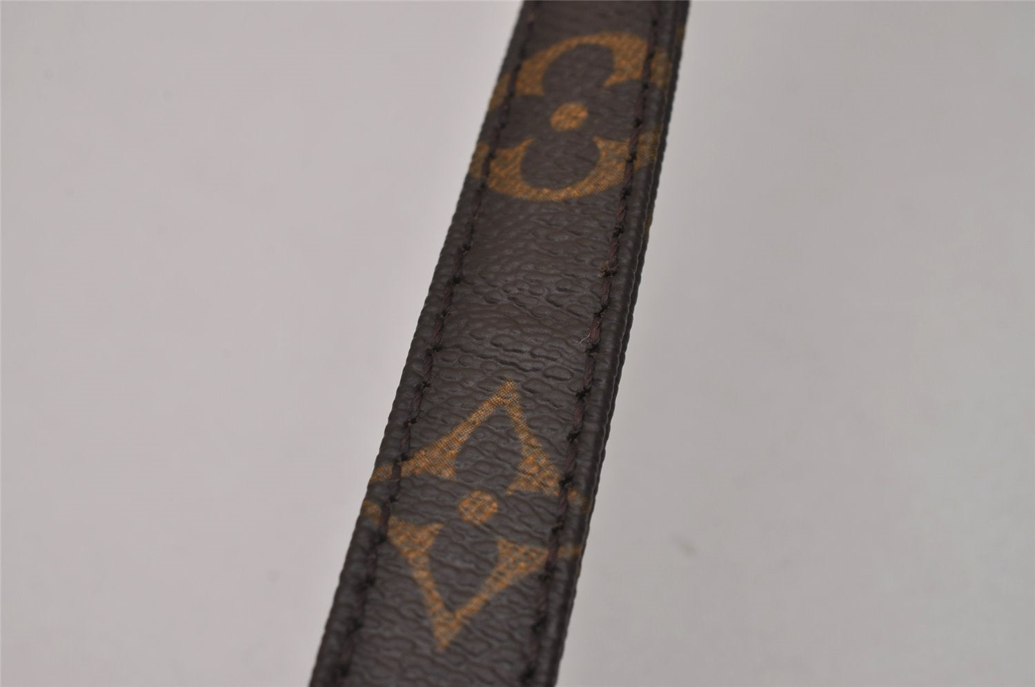 Authentic Louis Vuitton Monogram Shoulder Strap 39