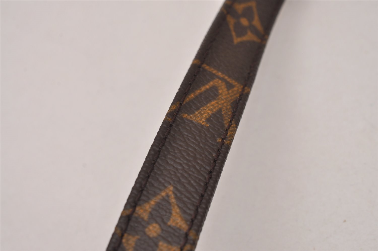 Authentic Louis Vuitton Monogram Shoulder Strap 39