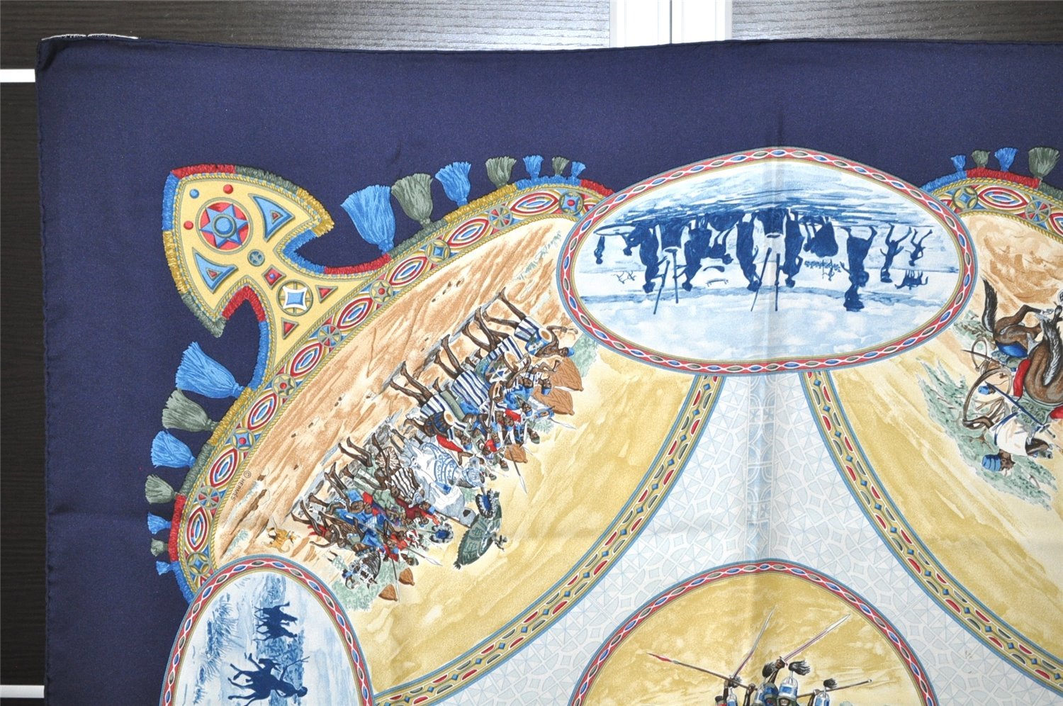 Authentic HERMES Carre 90 Scarf 