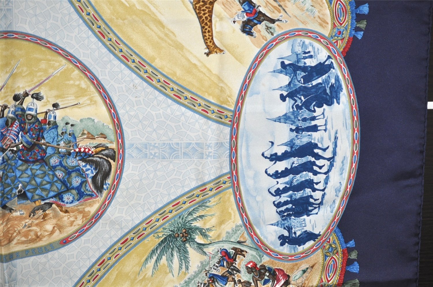 Authentic HERMES Carre 90 Scarf 