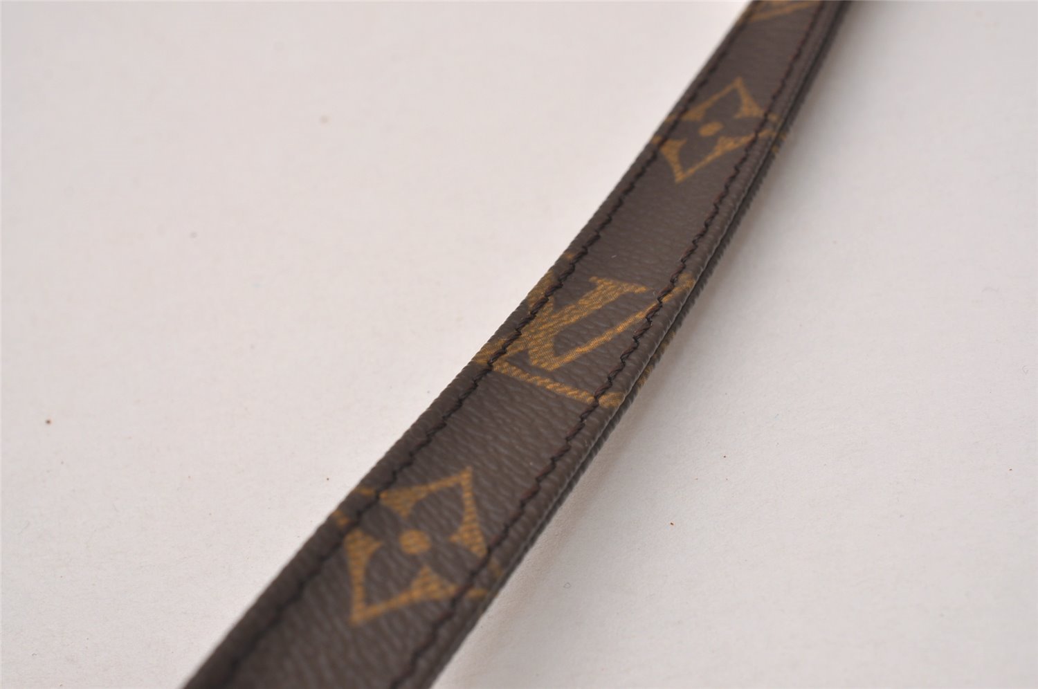 Authentic Louis Vuitton Monogram Shoulder Strap 38.2