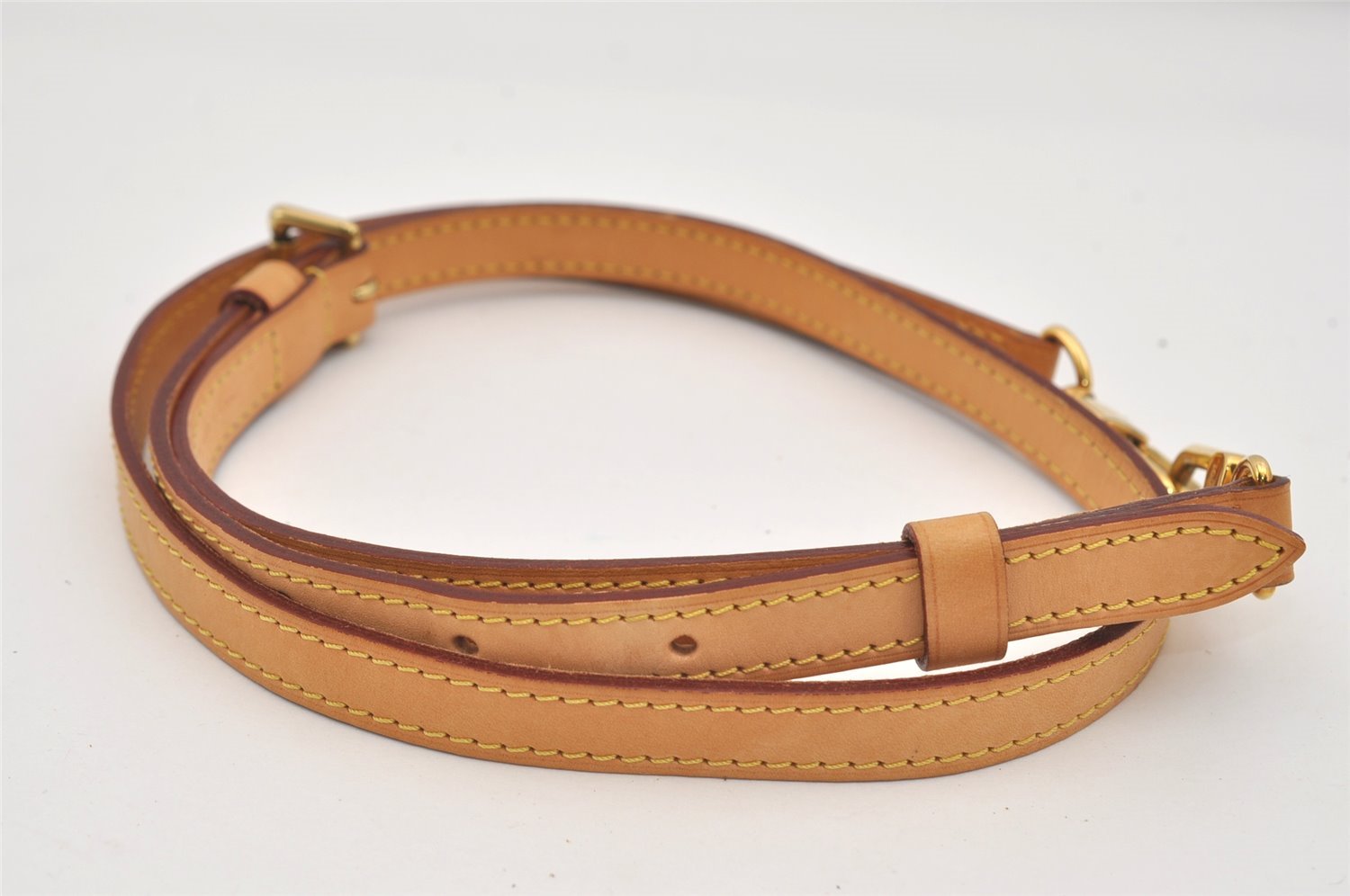 Authentic Louis Vuitton Leather Shoulder Strap Beige 41.5-48.4