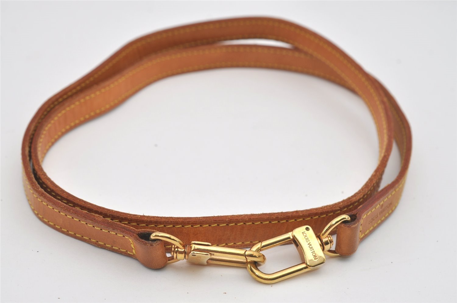 Authentic Louis Vuitton Leather Shoulder Strap Beige 46.9