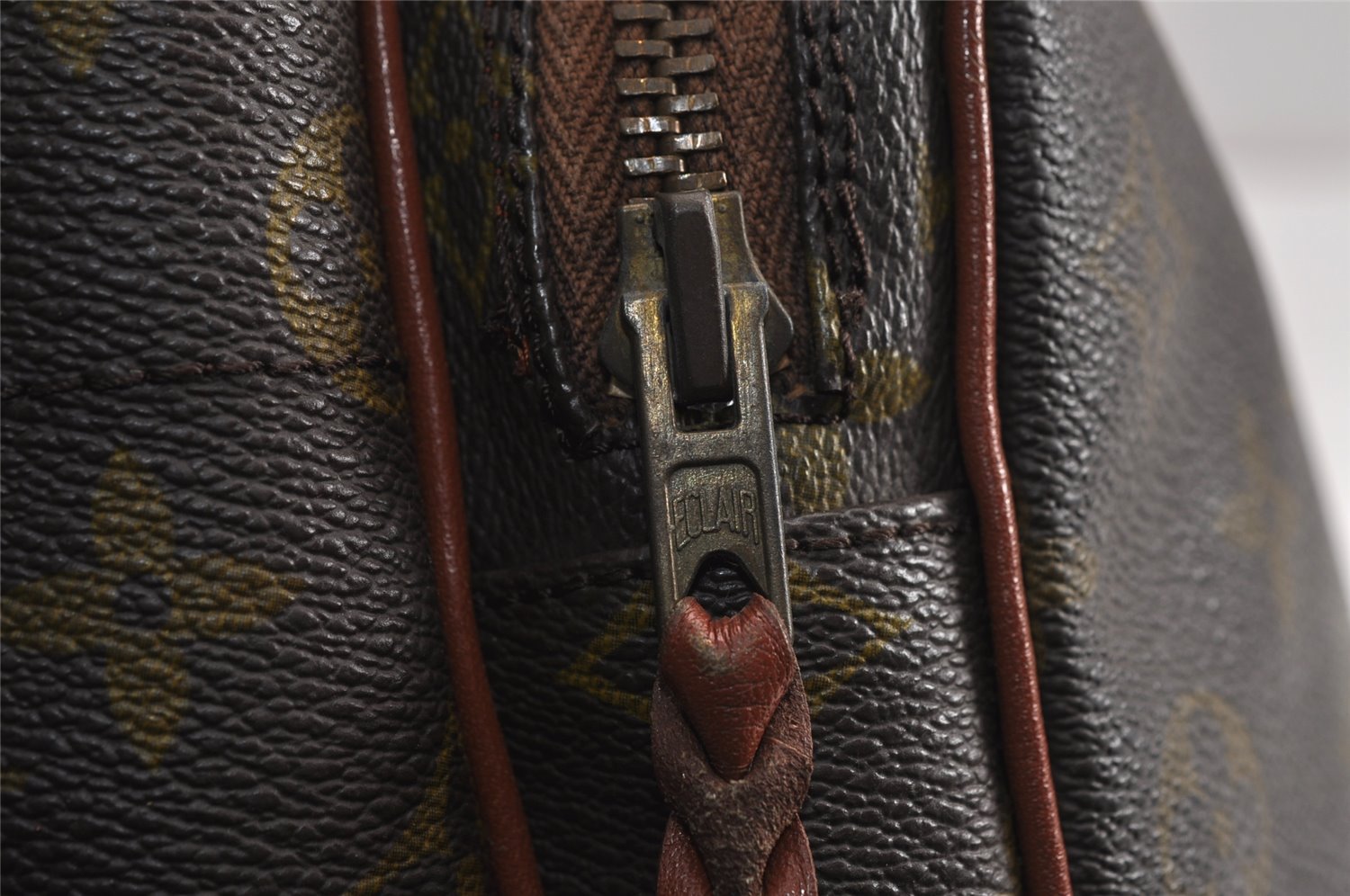 Authentic Louis Vuitton Monogram Nile Shoulder Cross Bag Old Model LV Junk 9076J