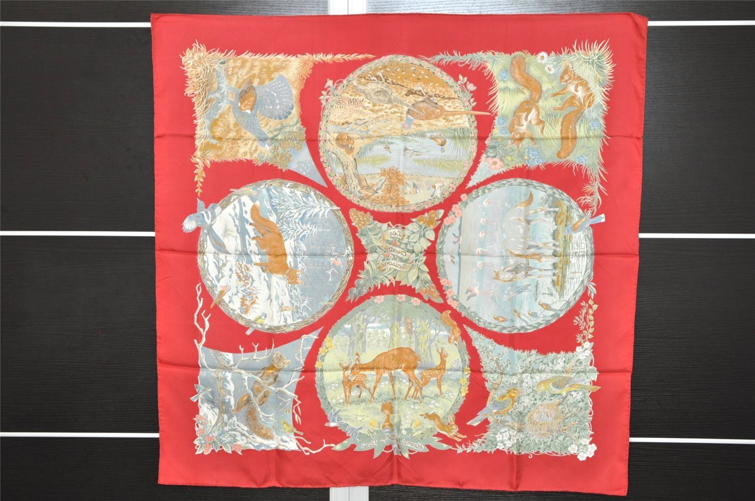 Authentic HERMES Carre 90 Scarf 