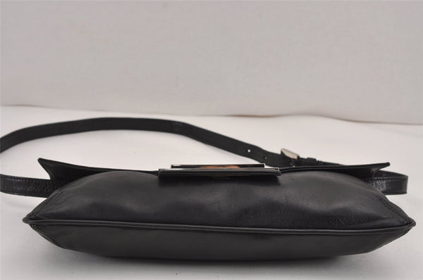 Authentic FENDI Vintage Shoulder Cross Body Bag Purse Leather Black 9103J