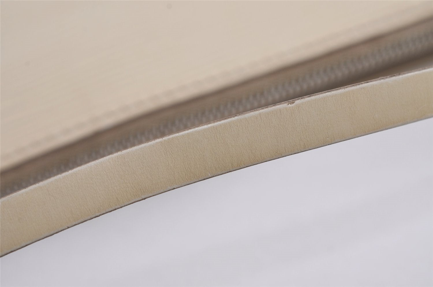 Authentic Louis Vuitton Epi Pochette Accessoires Pouch White M5264A LV 9105J