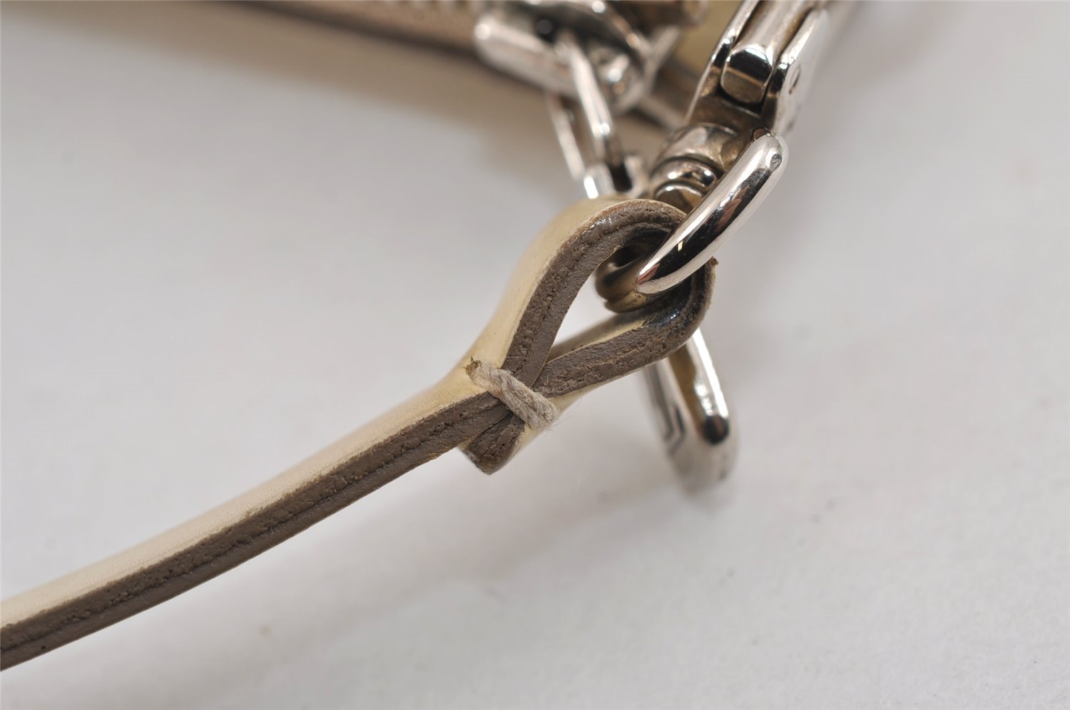 Authentic Louis Vuitton Epi Pochette Accessoires Pouch White M5264A LV 9105J