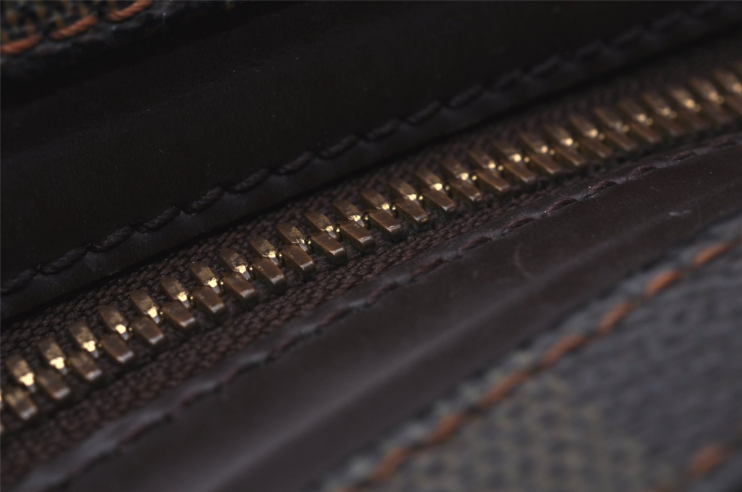 Authentic Louis Vuitton Damier Chelsea Shoulder Tote Bag N51119 LV 9107I