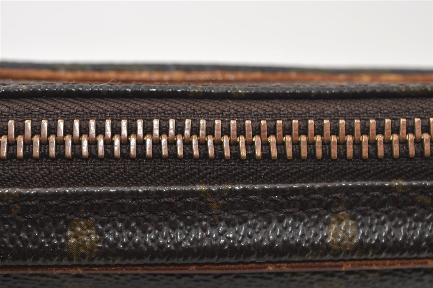 Authentic Louis Vuitton Monogram Marly Dragonne PM M51827 Clutch Hand Bag 9110I