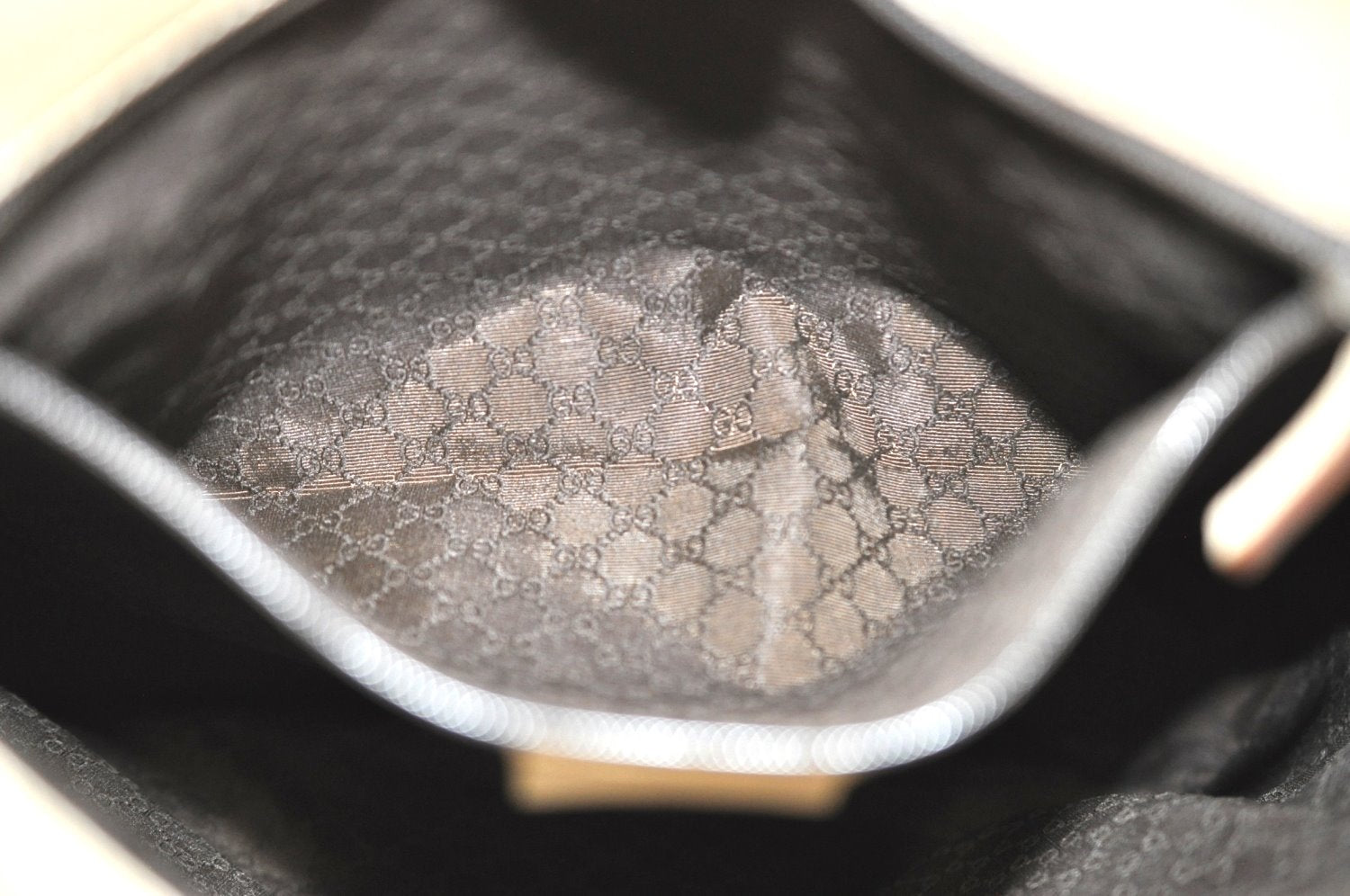 Authentic GUCCI Vintage Shoulder Cross Body Bag Purse Leather 91761 Beige 9112H