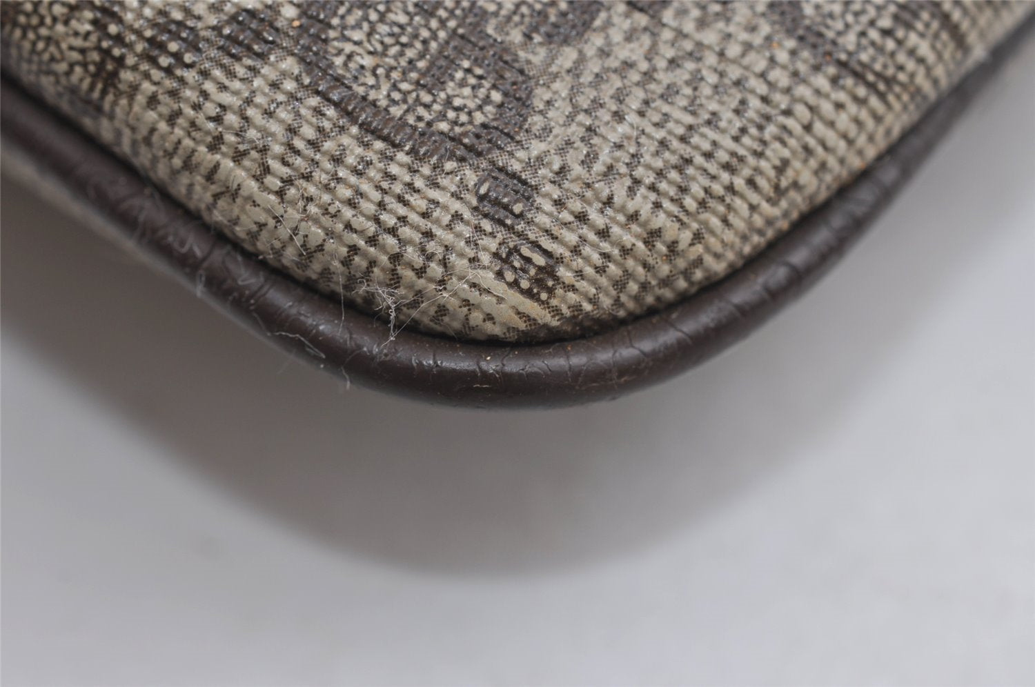 Authentic GUCCI Web Sherry Line Shoulder Bag GG PVC Leather Brown Junk 9112I