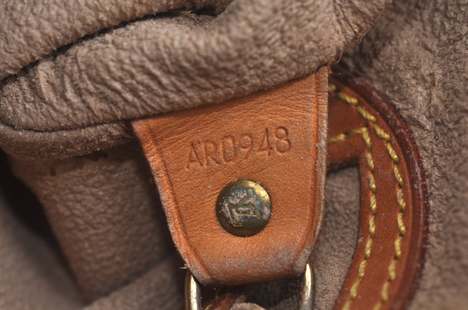 Authentic Louis Vuitton Monogram Bucket PM Shoulder Tote Bag M42238 Junk 9113H