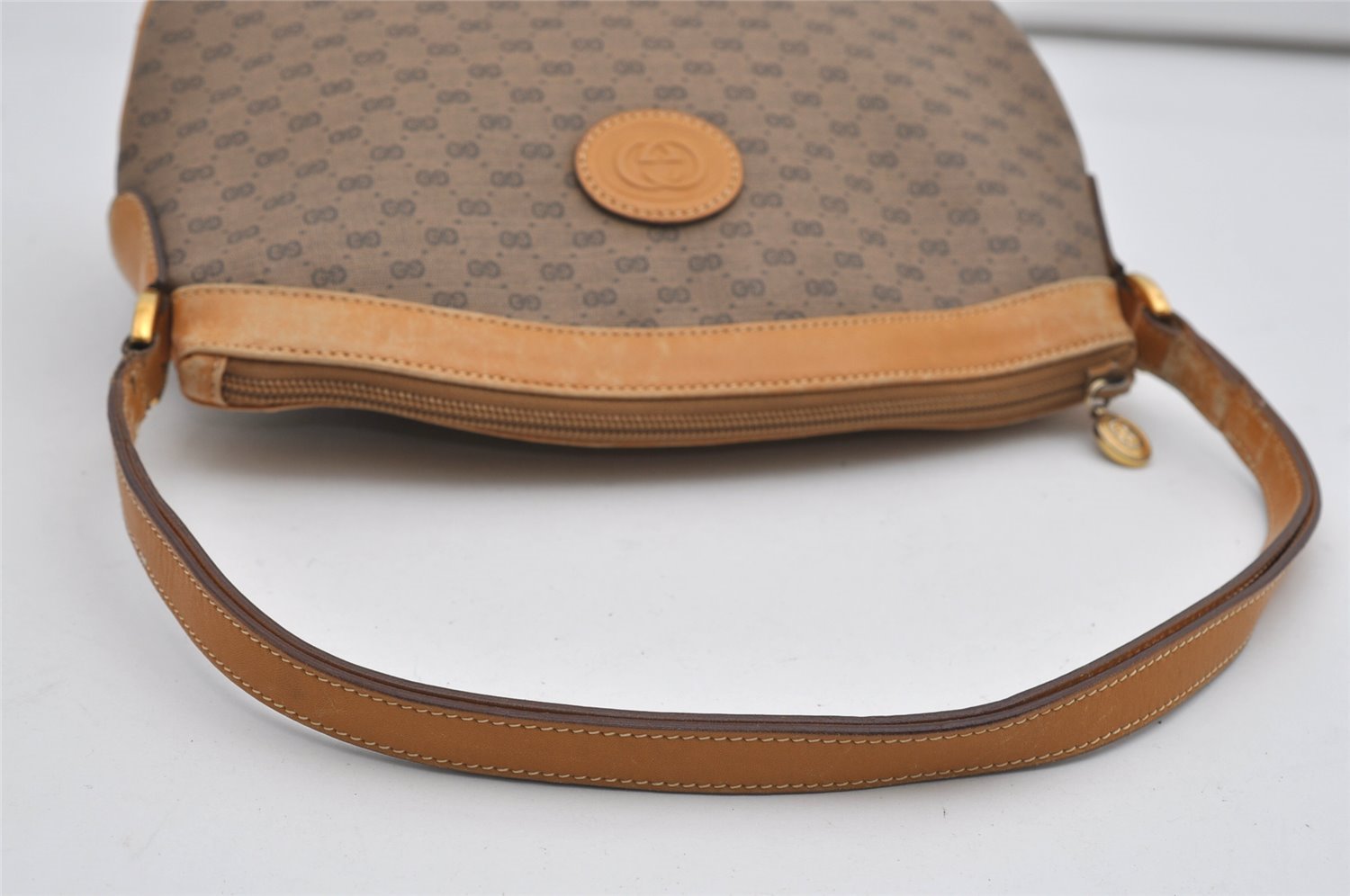 Authentic GUCCI Micro GG PVC Leather Shoulder Bag Purse Brown Junk 9117I