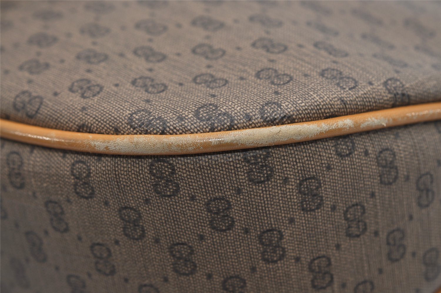 Authentic GUCCI Micro GG PVC Leather Shoulder Bag Purse Brown Junk 9117I