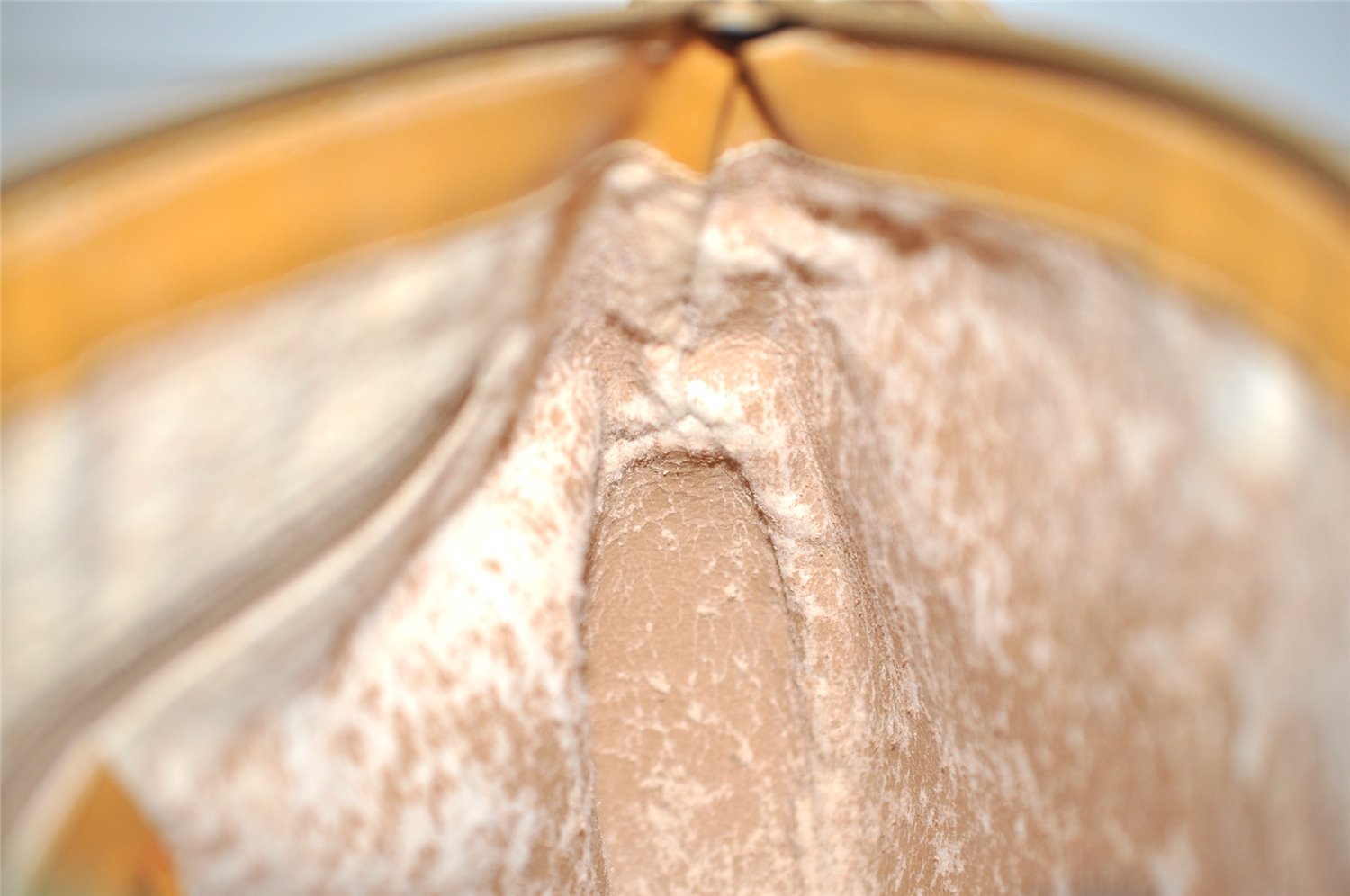 Authentic GUCCI Micro GG PVC Leather Shoulder Bag Purse Brown Junk 9117I