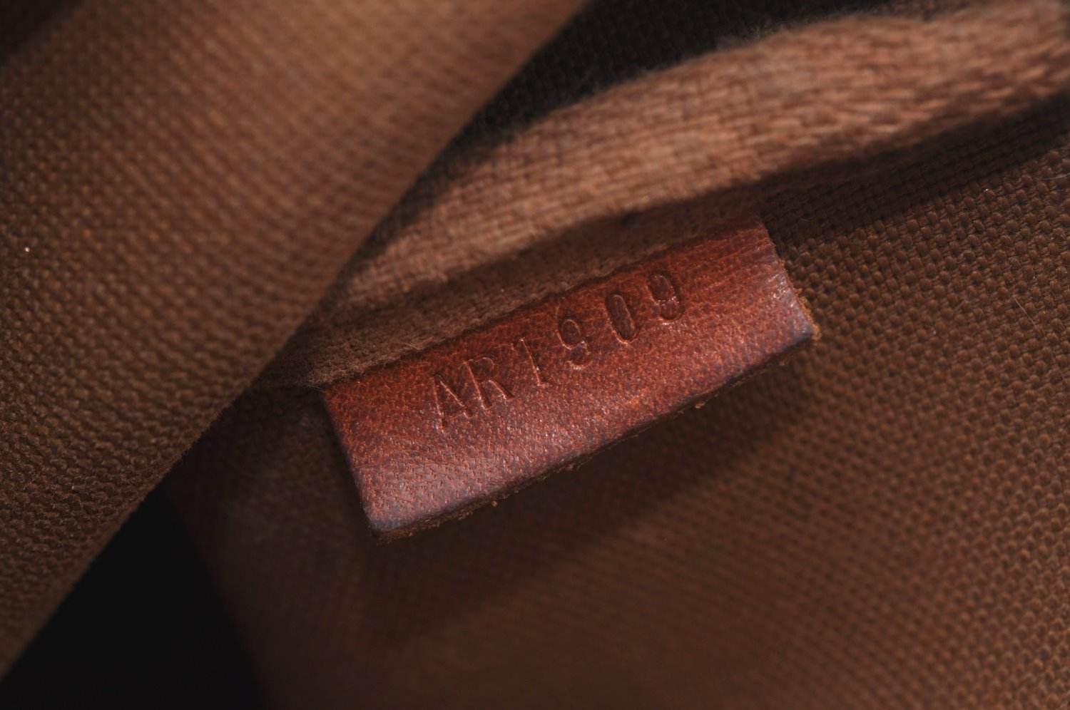 Authentic Louis Vuitton Monogram Pochette Accessoires Pouch M51980 Junk 9119I