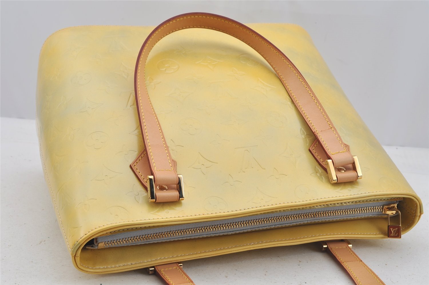 Authentic Louis Vuitton Vernis Houston Shoulder Hand Bag Yellow M91053 LV 9120I