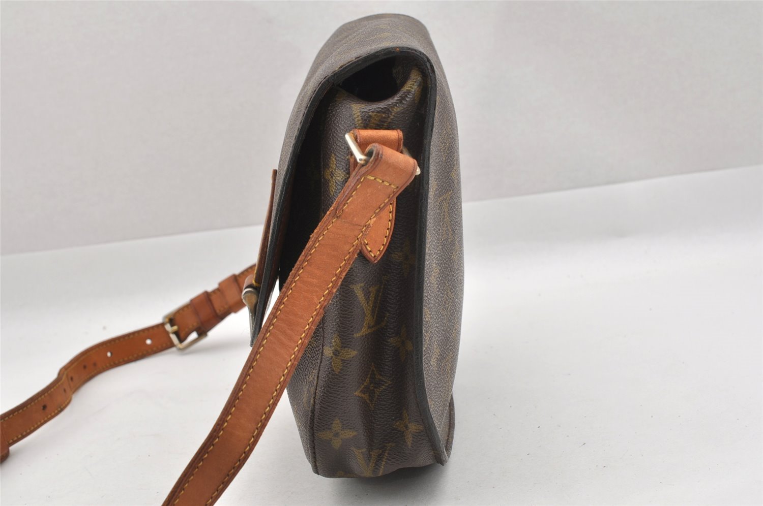 Auth Louis Vuitton Monogram Saint Cloud GM Shoulder Cross Bag Old Model LV 9123I