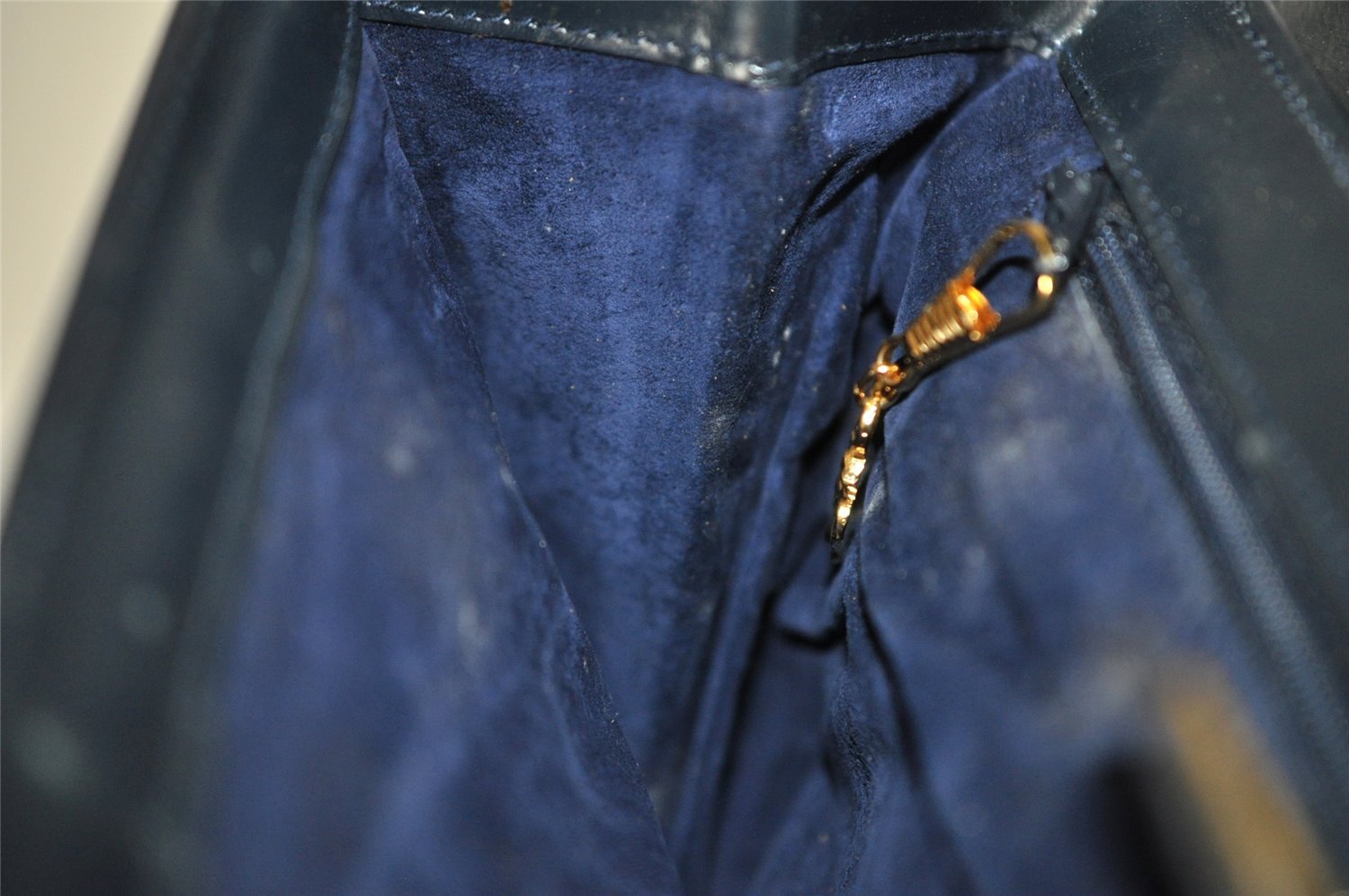 Authentic GUCCI Vintage 2Way Shoulder Clutch Bag Purse Leather Navy Blue 9126I