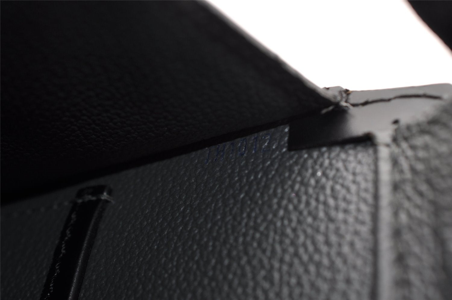 Authentic Louis Vuitton Epi Riviera Hand Bag Black M48182 LV 9129I