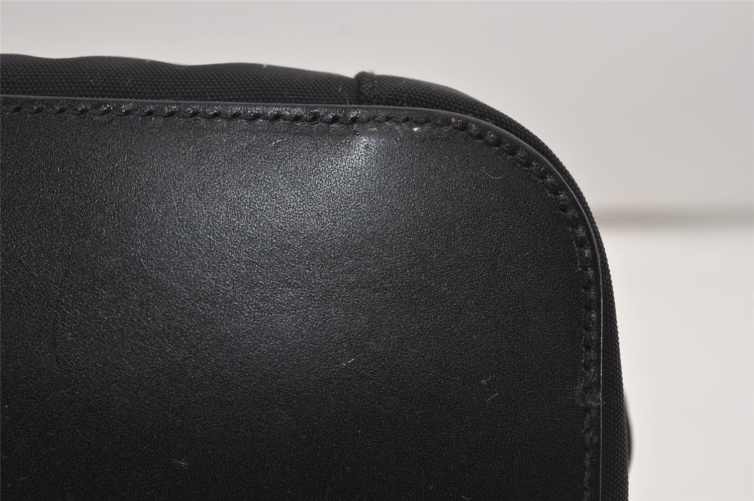 Authentic GUCCI Shoulder Hand Bag Purse Nylon Leather 0013750 Black 9131I