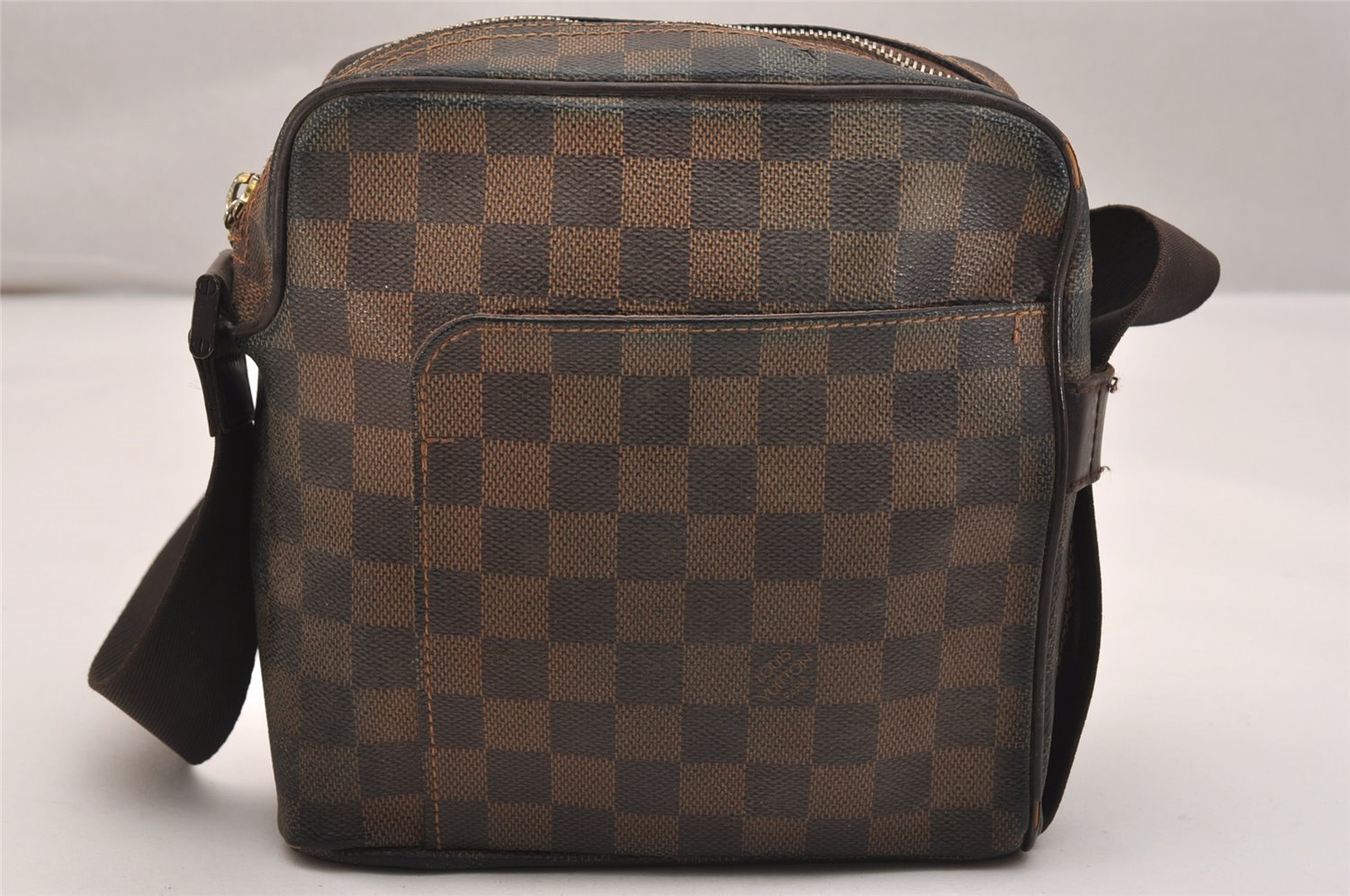 Authentic Louis Vuitton Damier Olav PM Shoulder Cross Body Bag N41442 LV 9131J