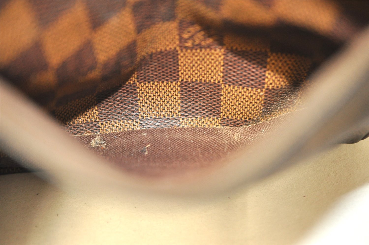 Authentic Louis Vuitton Damier Olav PM Shoulder Cross Body Bag N41442 LV 9131J