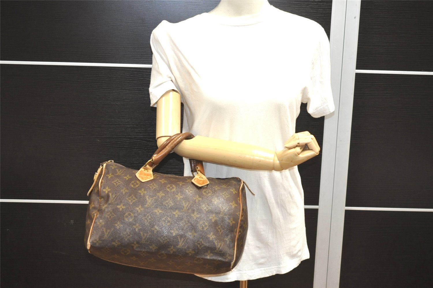 Authentic Louis Vuitton Monogram Speedy 30 USA Model Hand Boston Bag LV 9132I