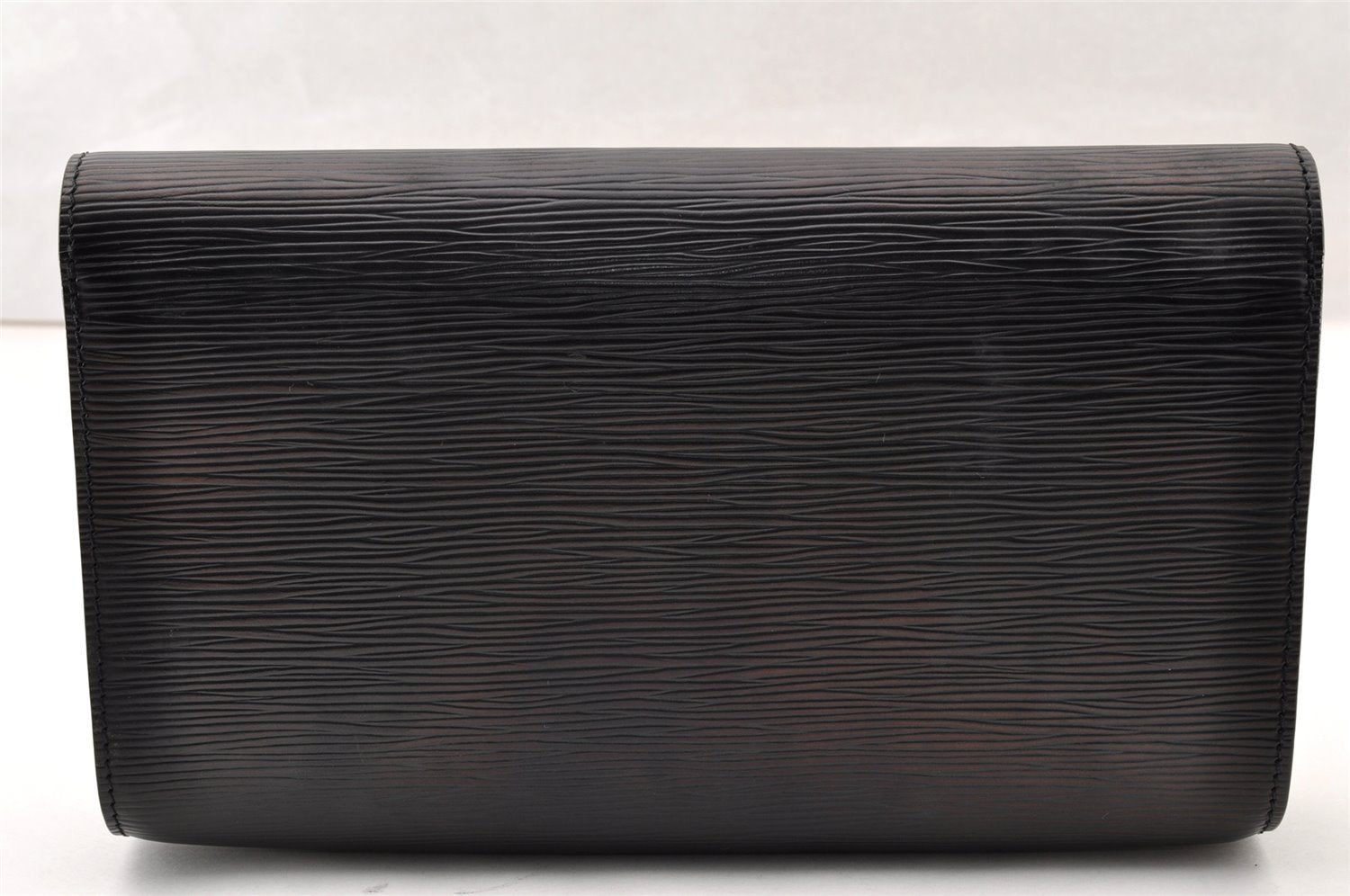 Authentic Louis Vuitton Epi Chaillot Clutch Hand Bag Purse Black M52532 LV 9135I