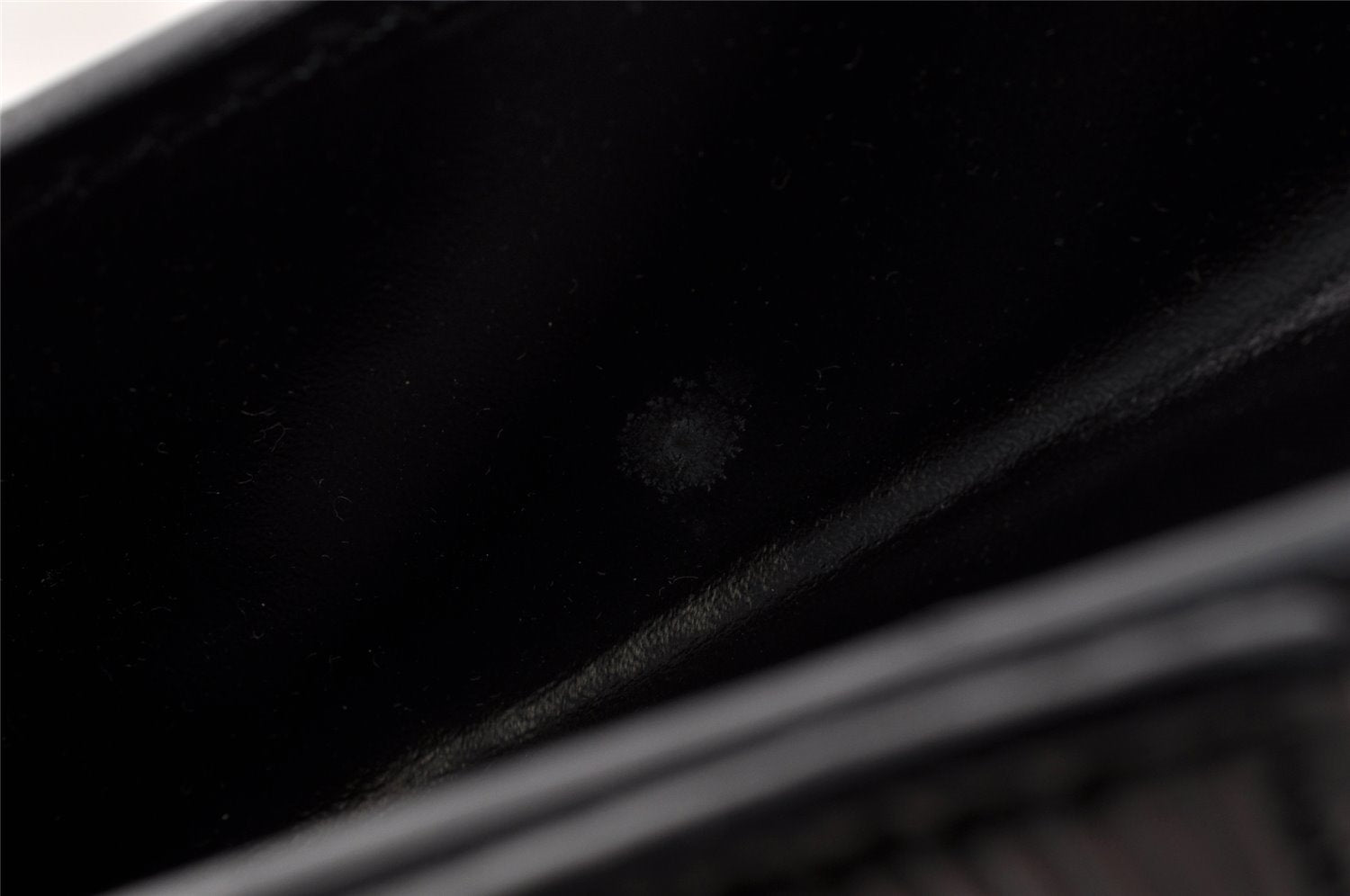 Authentic Louis Vuitton Epi Chaillot Clutch Hand Bag Purse Black M52532 LV 9135I