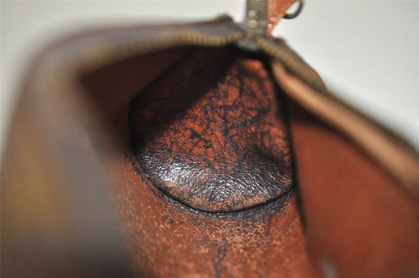 Authentic Louis Vuitton Monogram Papillon 30 Hand Bag Old Model LV 9135J